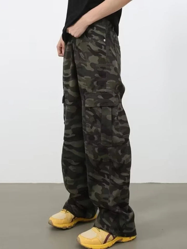 Men's Full Size Camo Print Wide Leg Cargo Jeans Plus Size