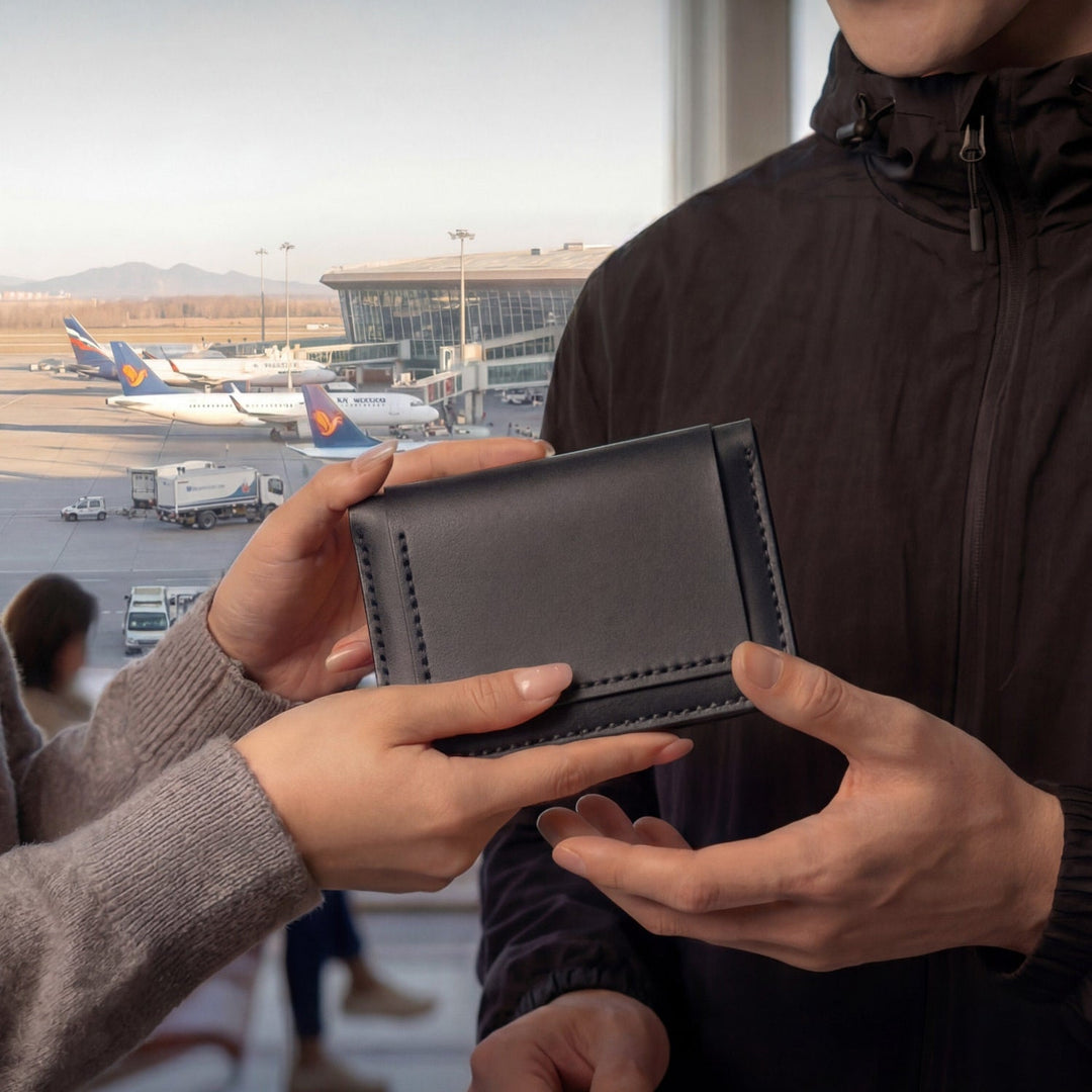 Handmade Men's Wallet With Card Slots And Passport Holder Made Of Top-grain Cowhide.