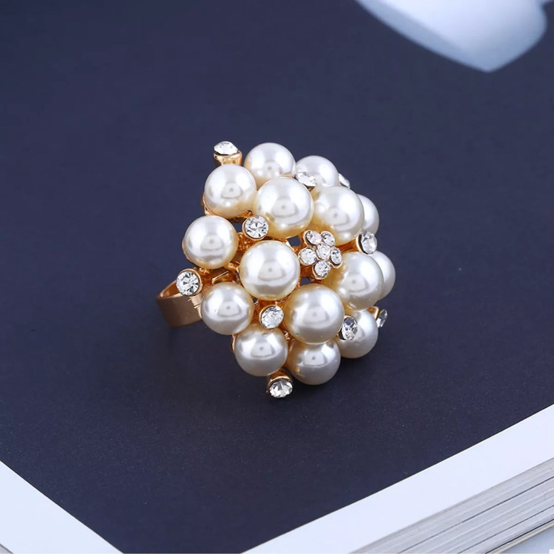 Pearl Cluster Ring