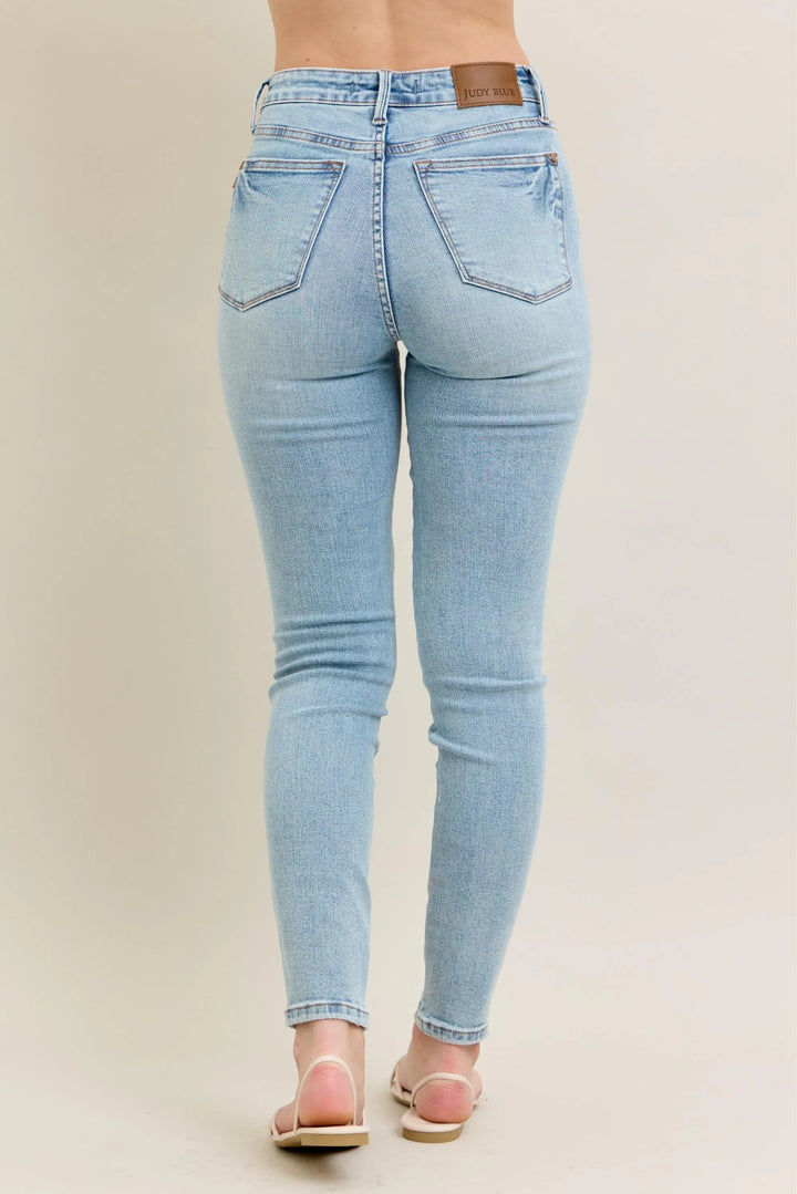 Judy Blue Full Size Mr Tummy Control Vintage Wash Skinny Jeans Plus Size