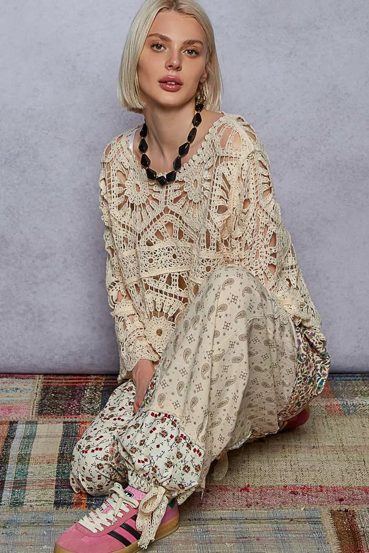 POL Round Neck Weave Knit Pattern Cropped Cover Up