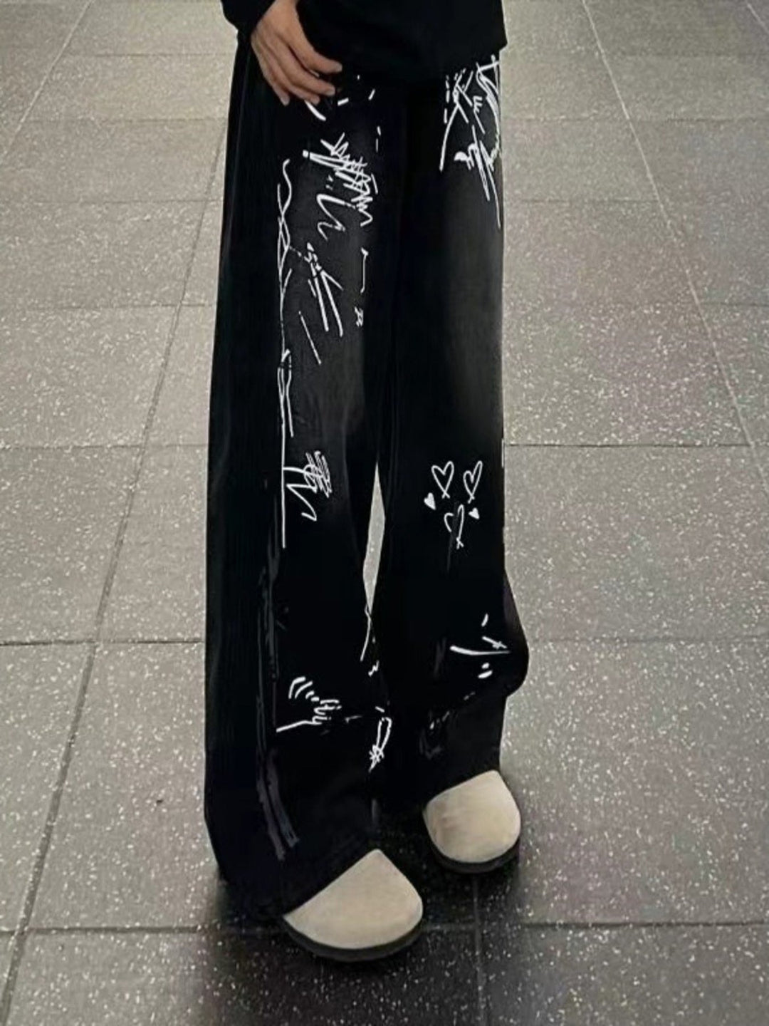 Men's Full Size Graffiti Print Wide Leg Jeans Plus Size