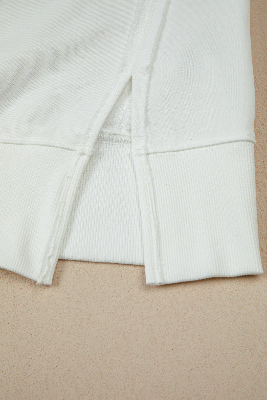 White Bow Sequin XOXO Letter Graphic Exposed Seam Baggy Sweatshirt