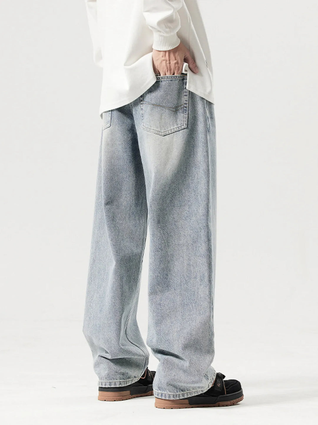 Men's Vintage Wash Wide Leg Jeans