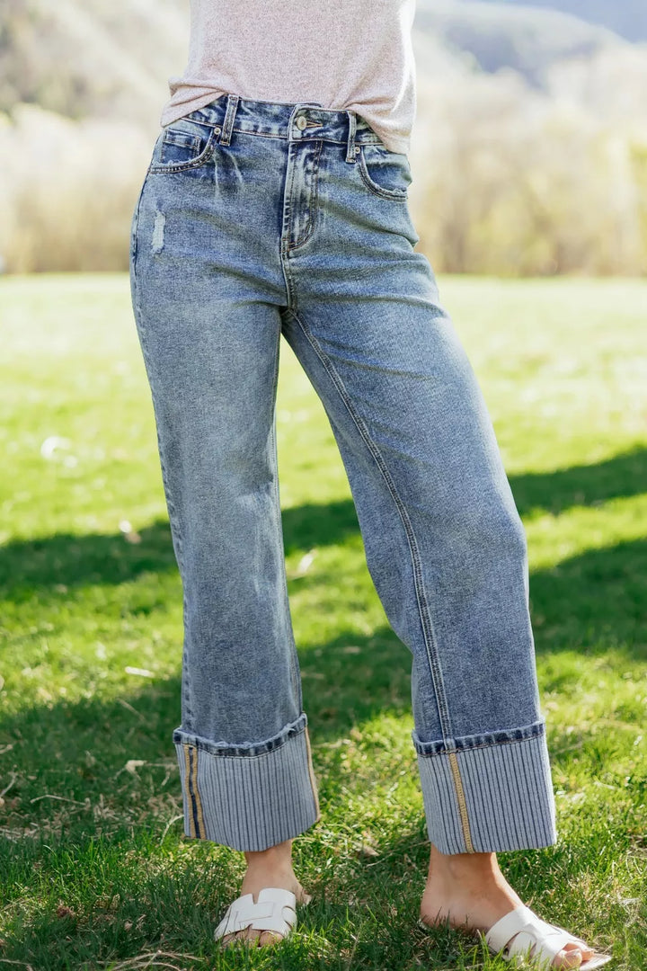 Cuffed Straight Loose Jeans