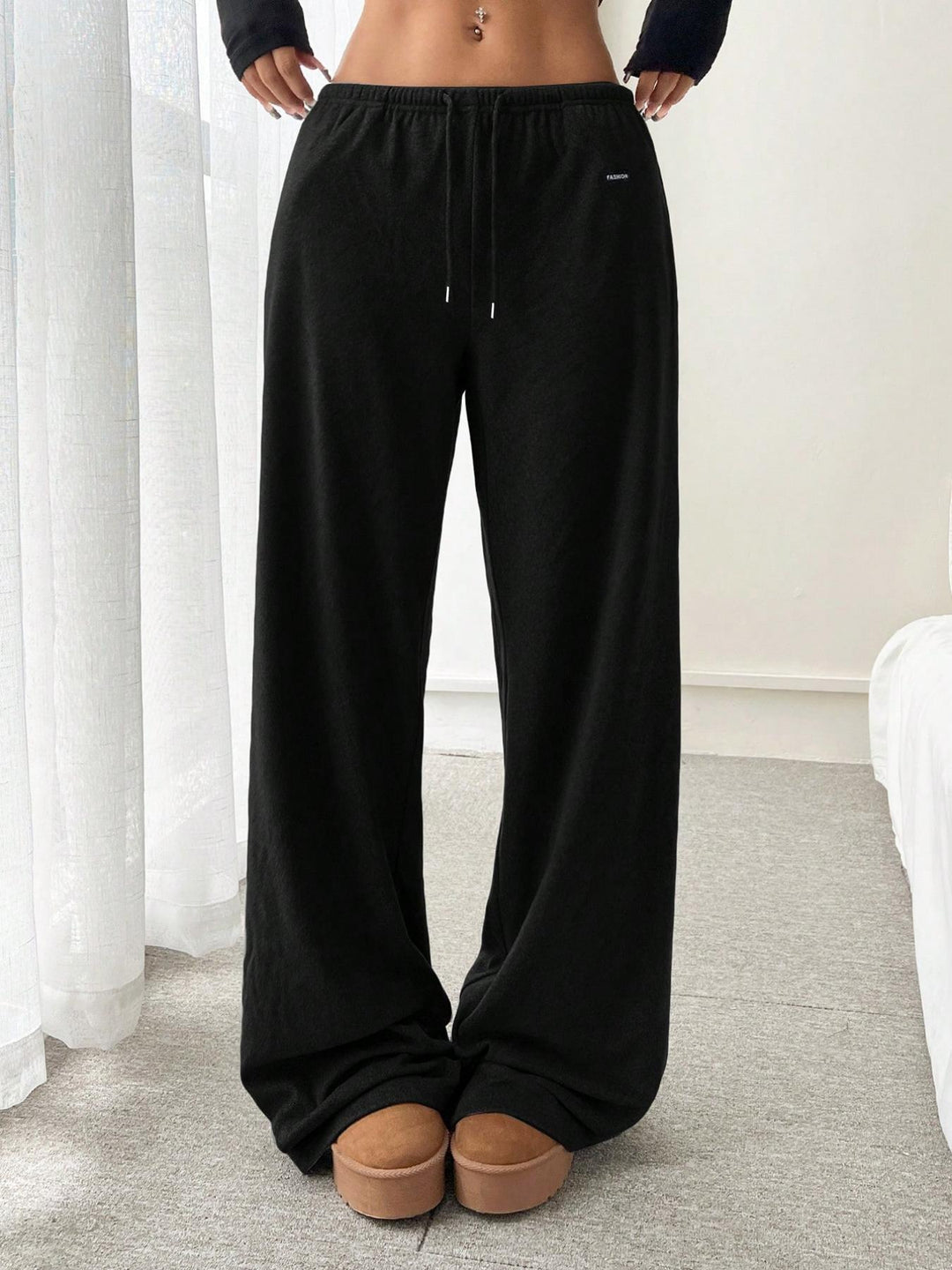 Relaxed Fit Drawstring Pants