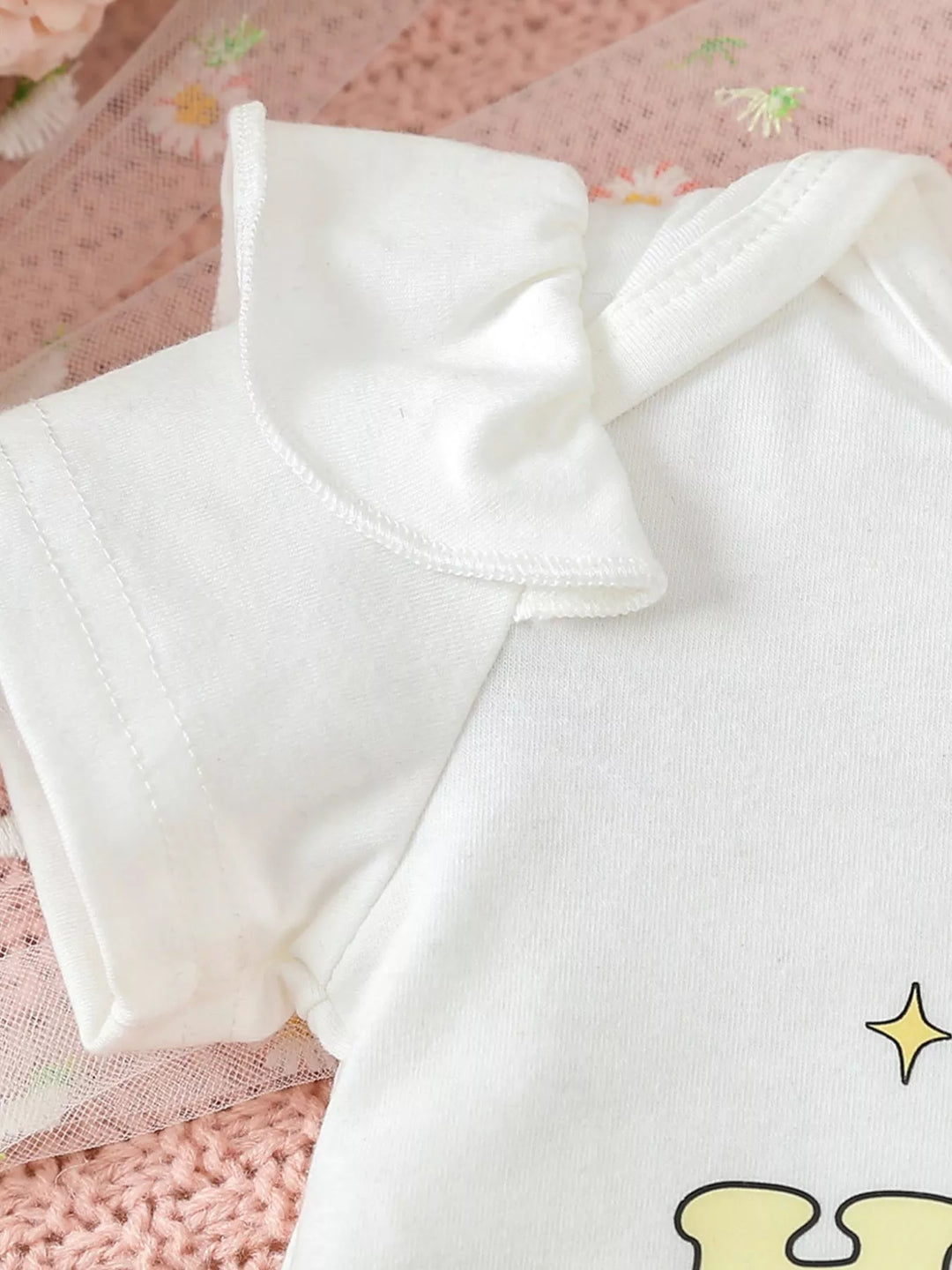 Children's Ruffled Short Sleeve Bodysuit and Shorts Set with Headband