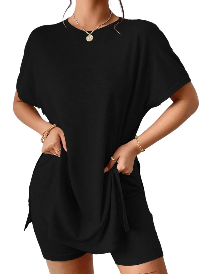 Casual Round Neck T-Shirt and Shorts Set