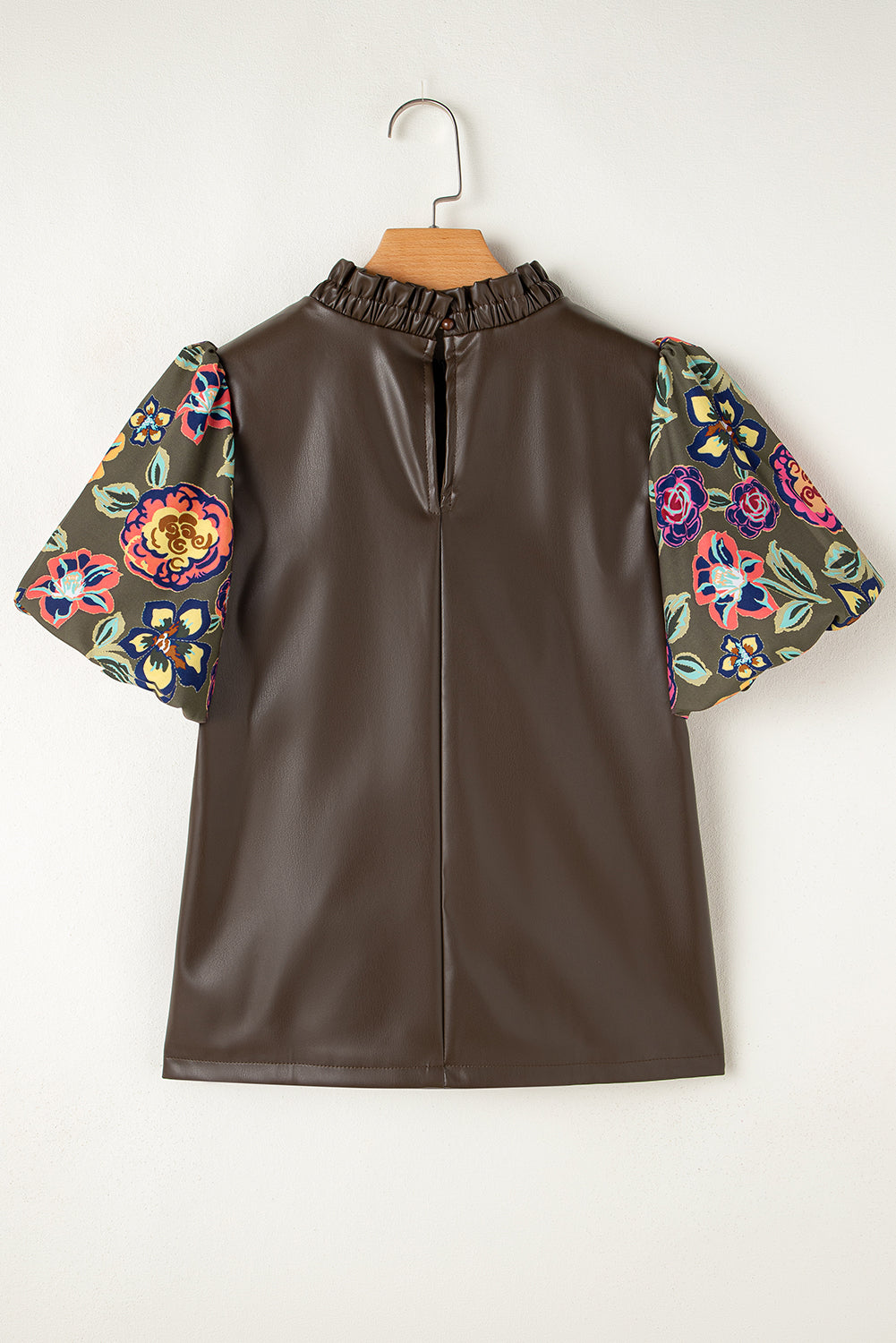 Chemisier à col rond et volants en similicuir à motif floral trèfle à quatre feuilles, manches bouffantes et patchwork