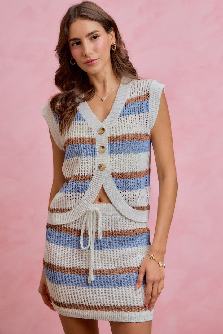 SO ME Multi Color Stripe Low Gauge Sweater Vest Top