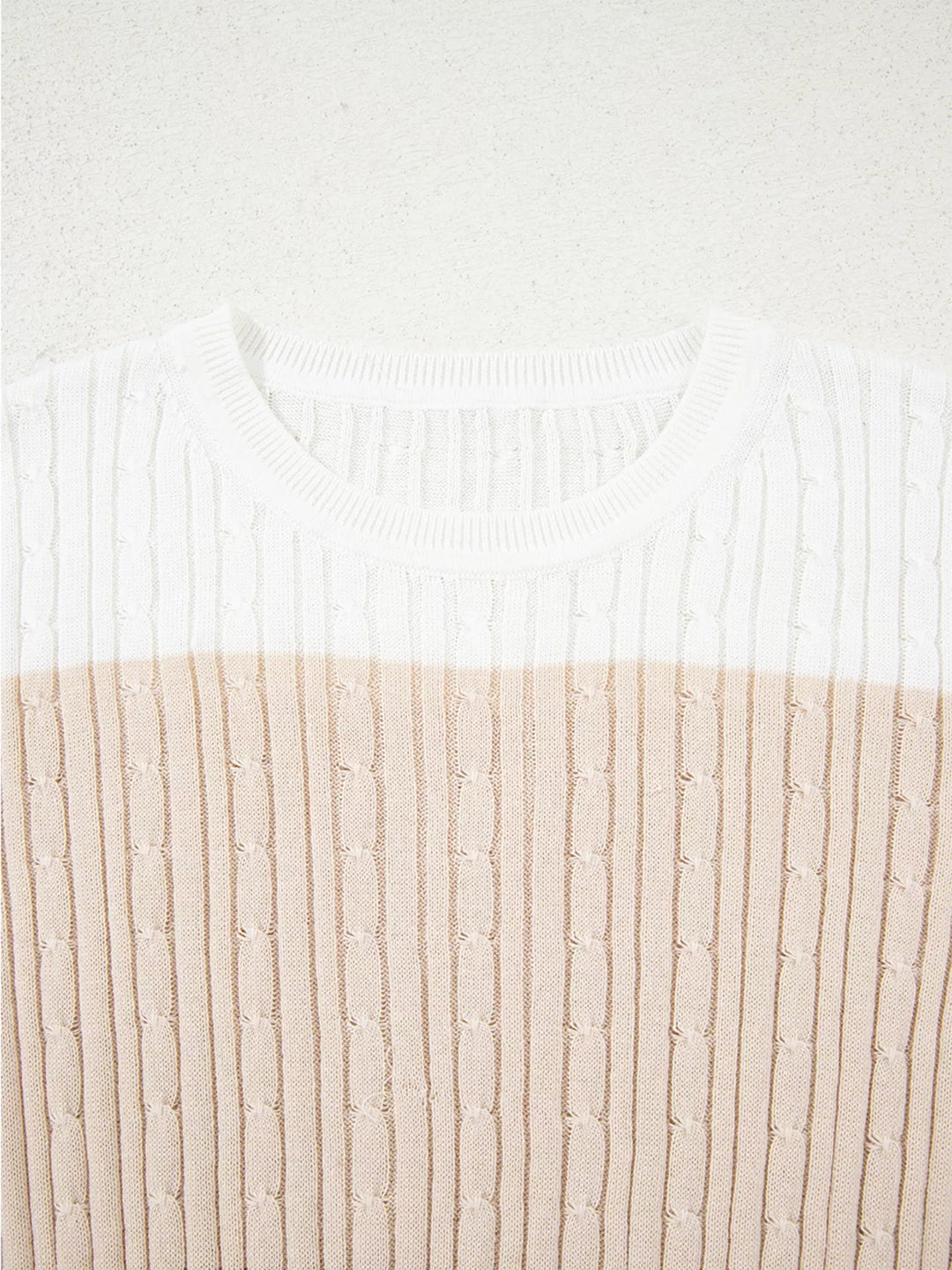 Colorblock Cable Knit Round Neck Sweater