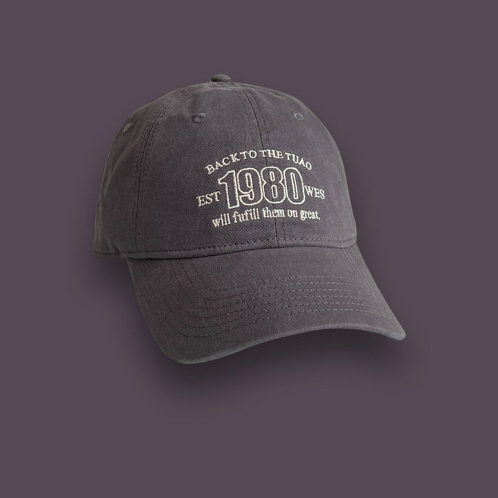 Single-color Adjustable English Numeral Embroidered Washed-out Distressed Simple Trendy Baseball Cap, Suitable For Travel, Daily Outings And Shopping.