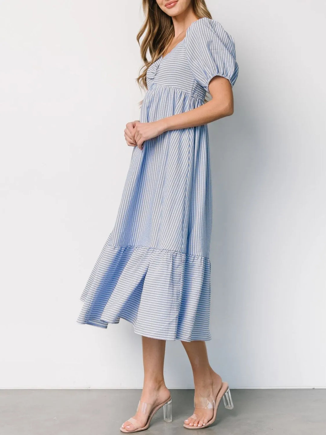 Striped Sweetheart Neck Puff Sleeve Midi Dress