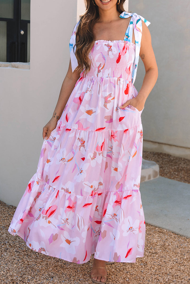 Robe longue smockée à imprimé floral rose et épaules nouées