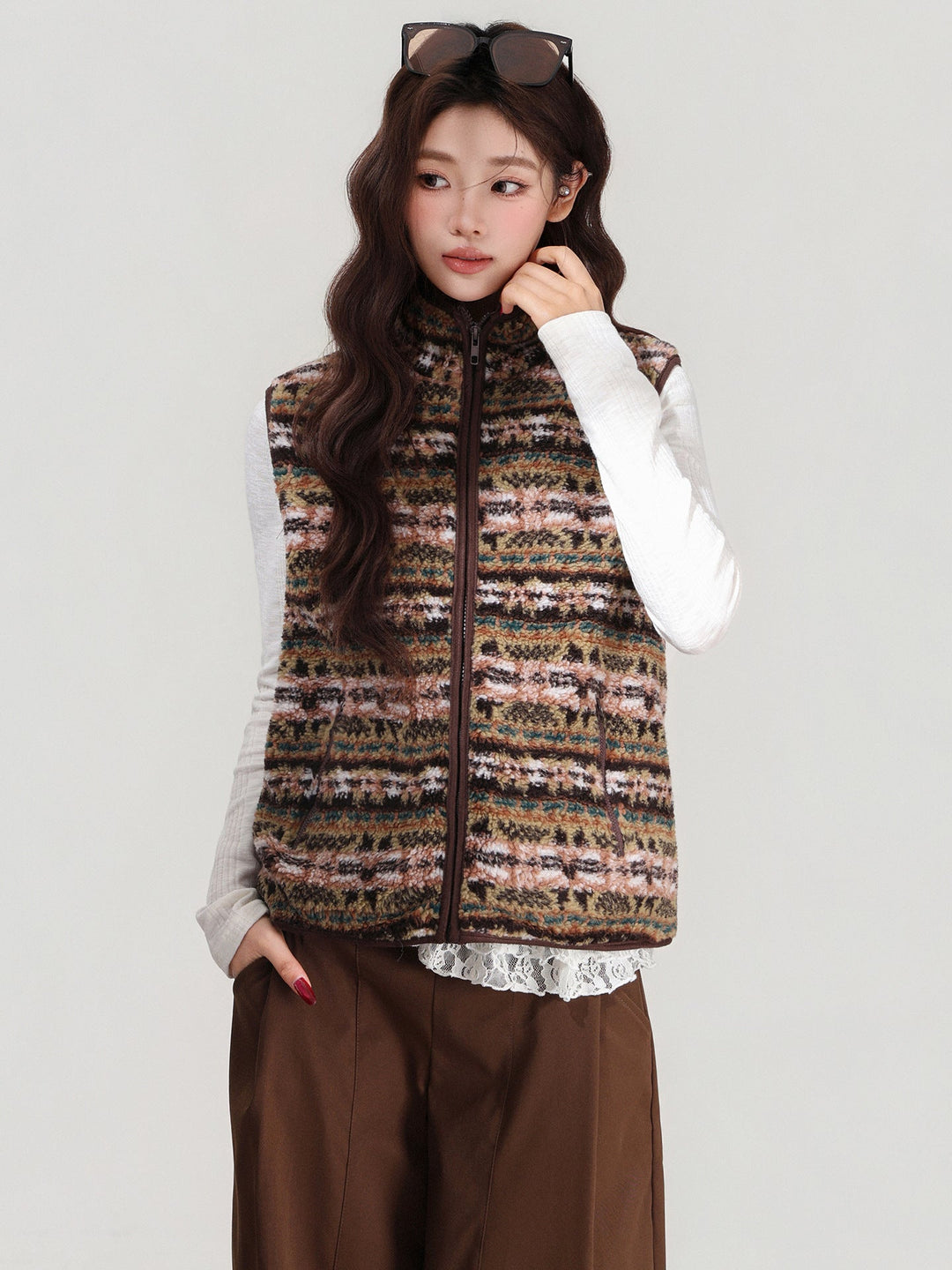 Retro Stand-collar Lamb Wool Vest Women's Cardigan Jacket For Autumn And Winter Layering
