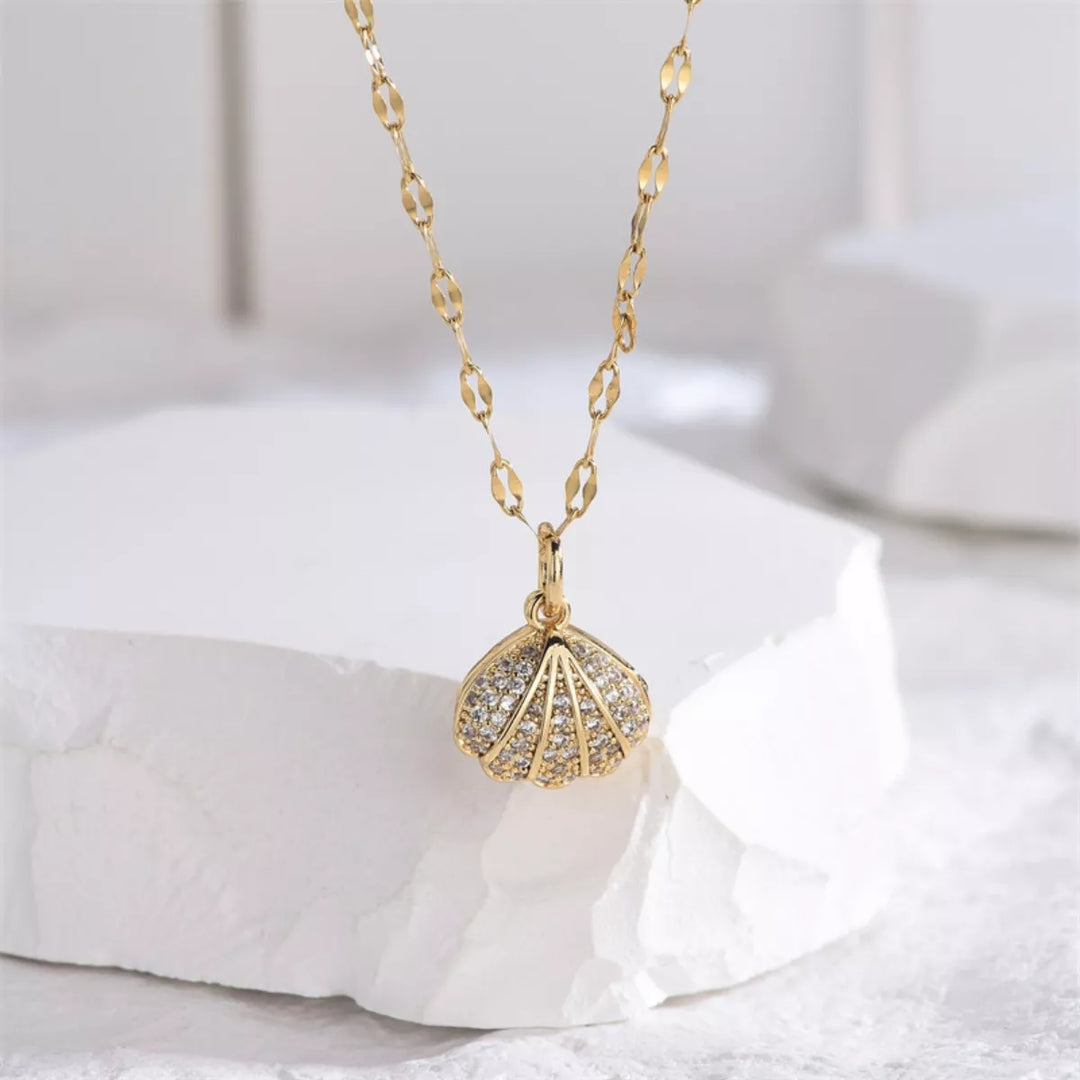 18K Gold-Plated Pearl Shell Necklace