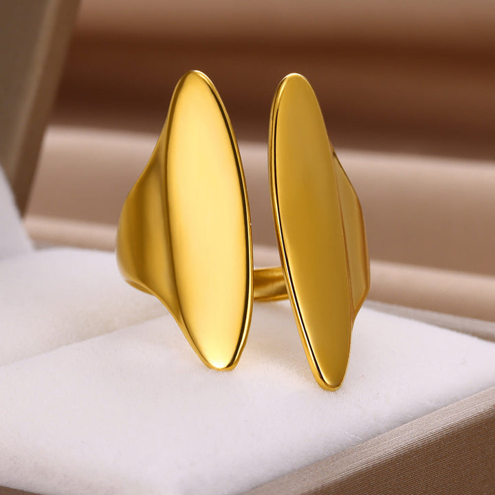 Geometric Line-cut Hollow Mens And Womens Ring