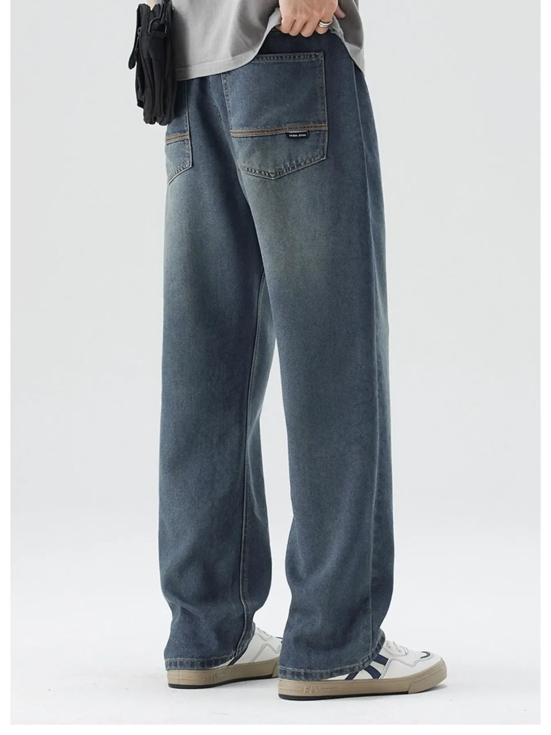 Men's Wide-Leg Relaxed Fit Jeans