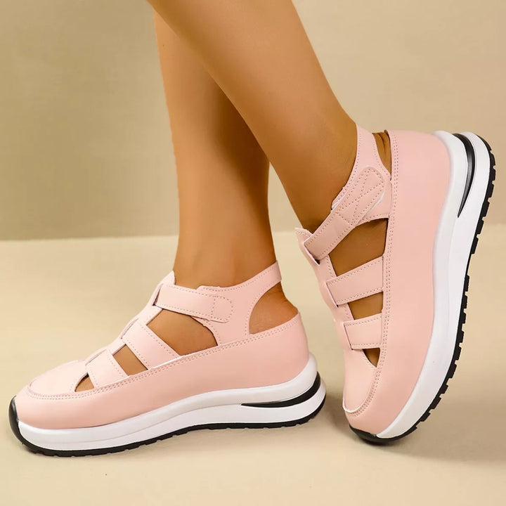 Cutout Round Toe Platform Sandals