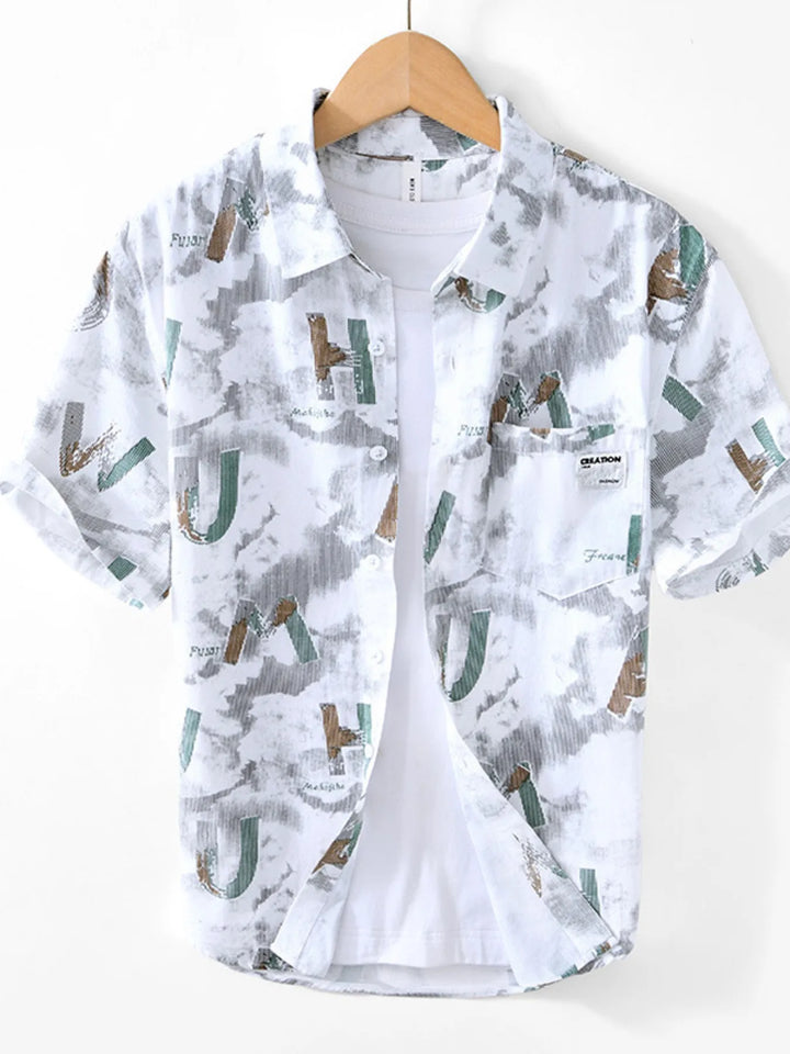 Men's Printed Button Up Short Sleeve Shirt