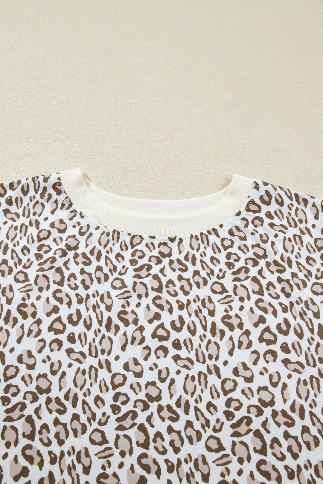White Plus Size Leopard Print Round Neck T Shirt