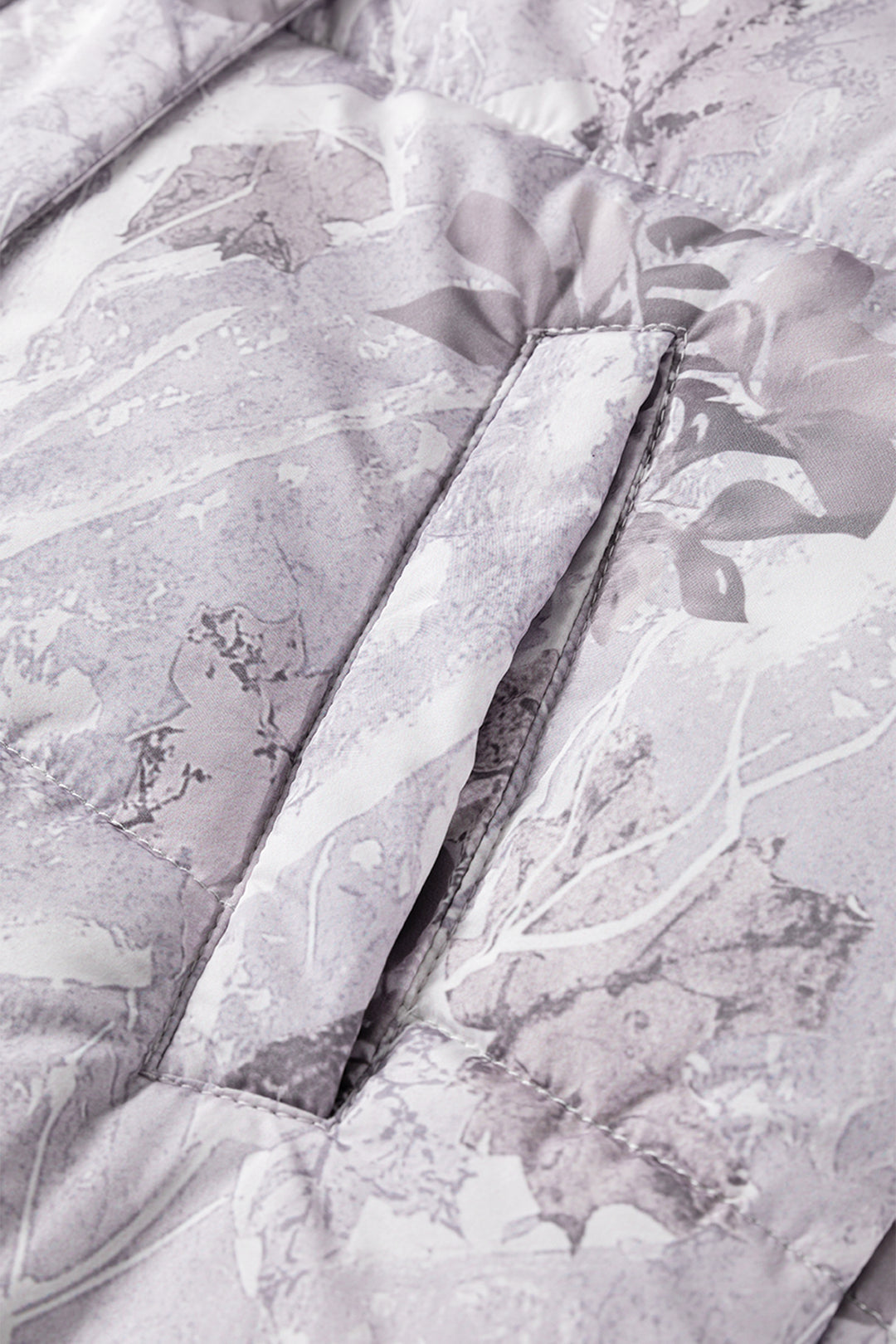 Gray Camo Leaf Print Winter Puffer Vest