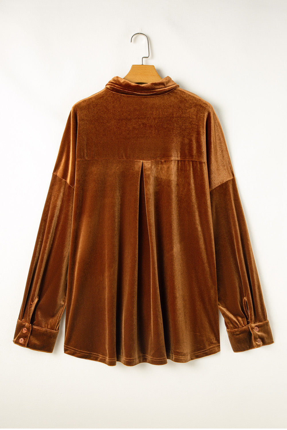 Chemise en velours châtain grande taille avec poche poitrine et épaules tombantes