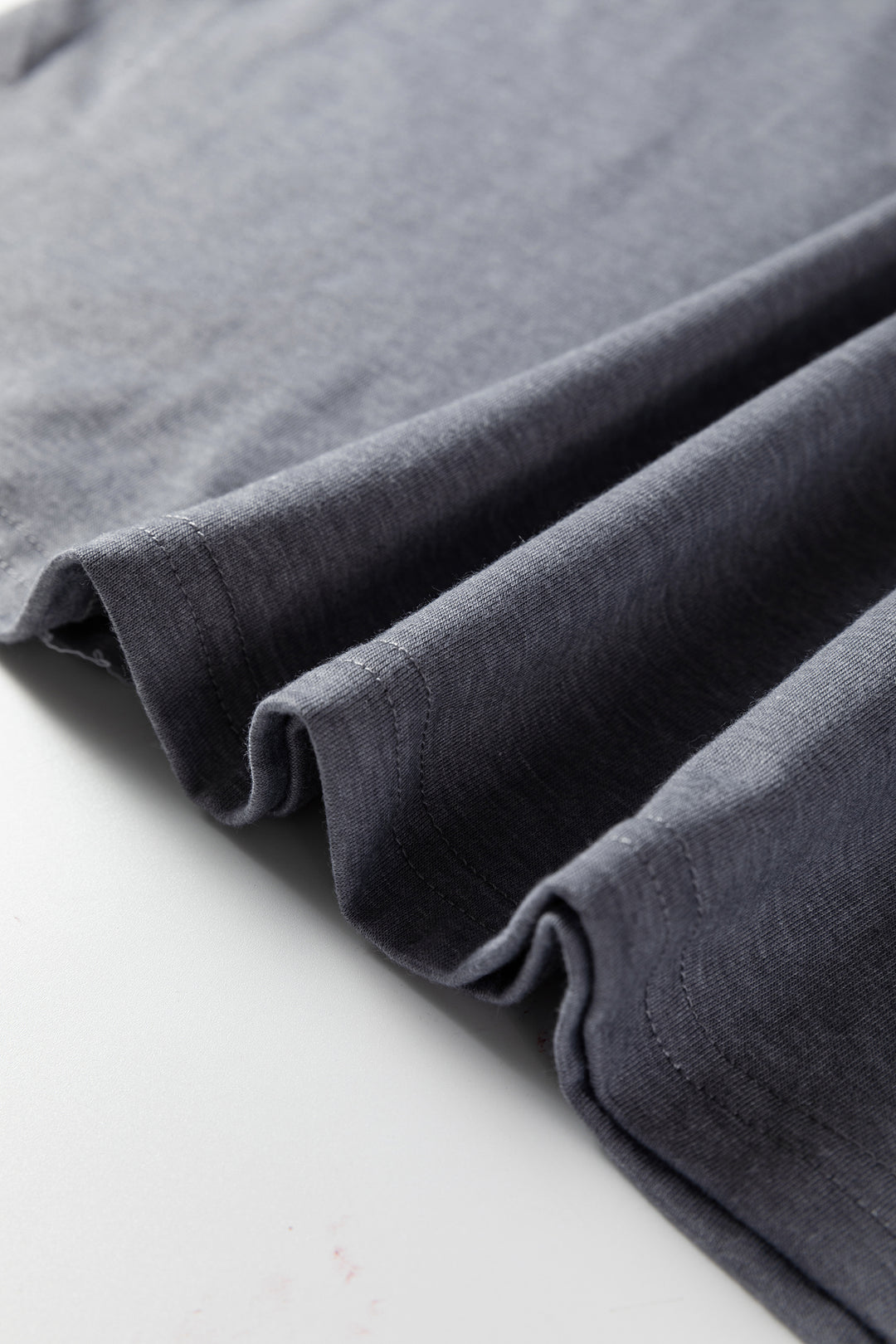 Gray Flag Pattern Sunflower Graphic Crew Neck Tee