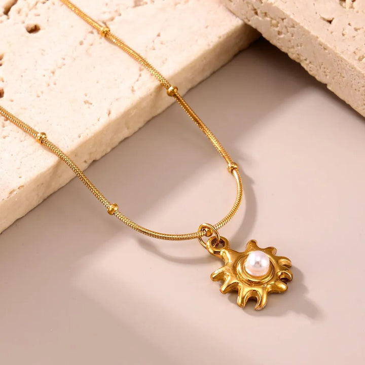 18K Gold-Plated Shell Pearl Necklace