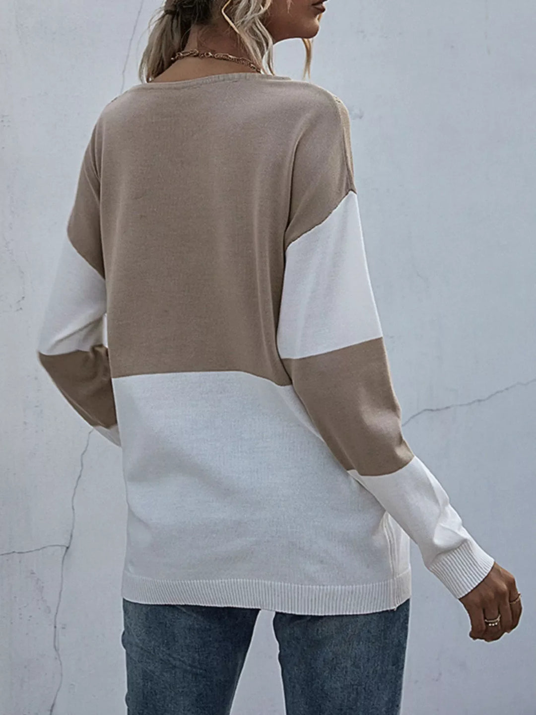 Color Block Round Neck Sweater