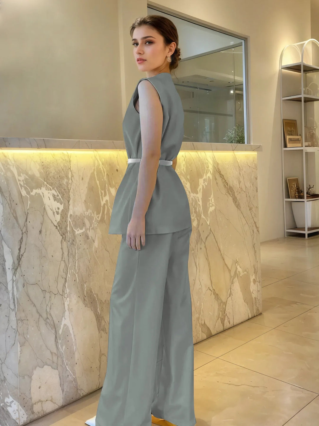 Sleeveless Top and Pants Set