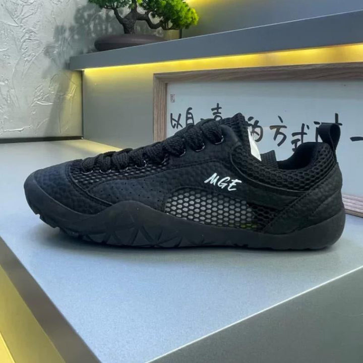 Designer Style 2026 Summer & Autumn Big Eye Mesh Workwear Outdoor Breathable Cortez Shoes, Korean Runway Fashion Sneakers For Men