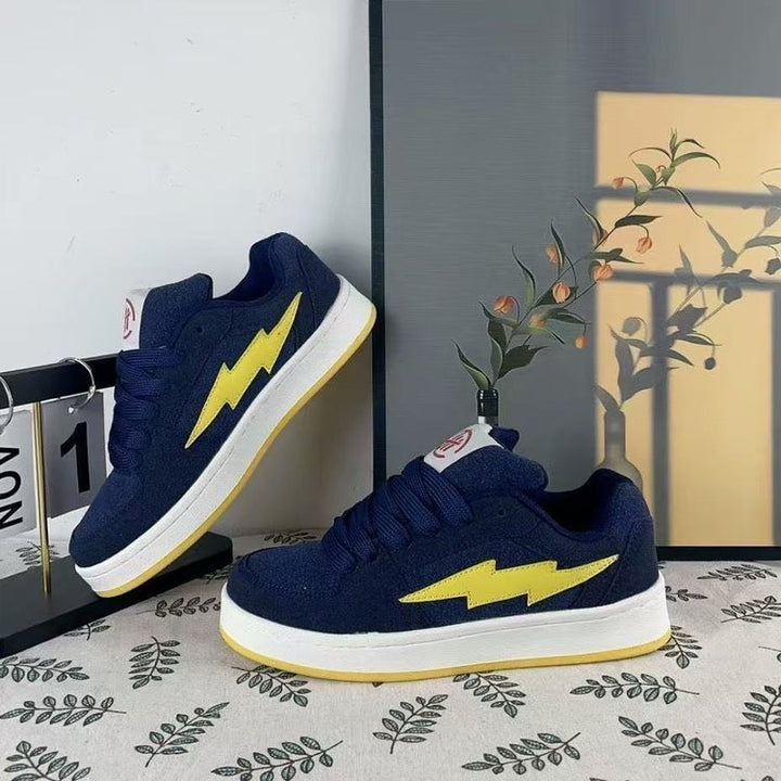 Versatile Lightning Board Shoes Are Fashionable, Casual, Breathable, Non Slip, Lightweight, Comfortable, And Low Top Women's Shoes