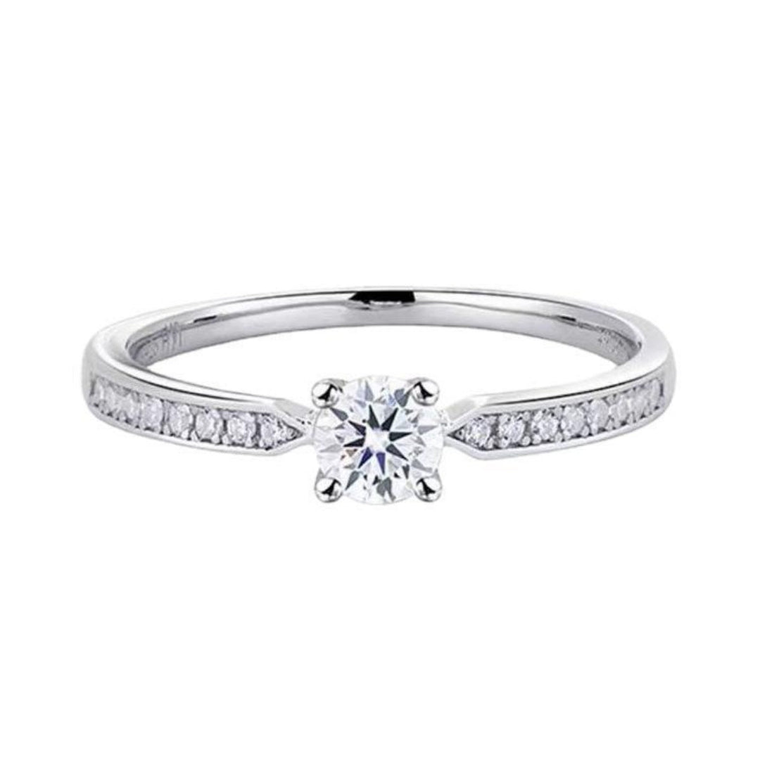 925 Sterling Silver Moissanite Ring