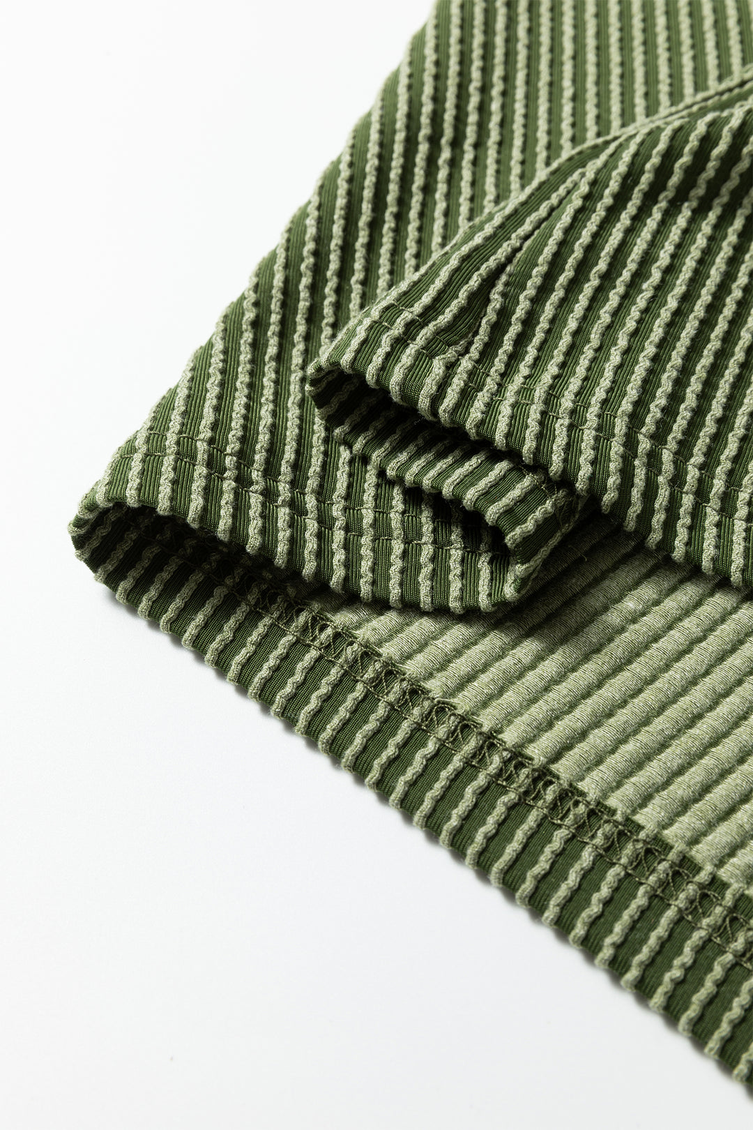 Vineyard Green Plus Size Contrast Frilled Neckline Ruffled Short Sleeve Ribbed Textured Blouse