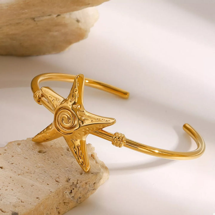 18K Gold-Plated Starfish Open Bracelet