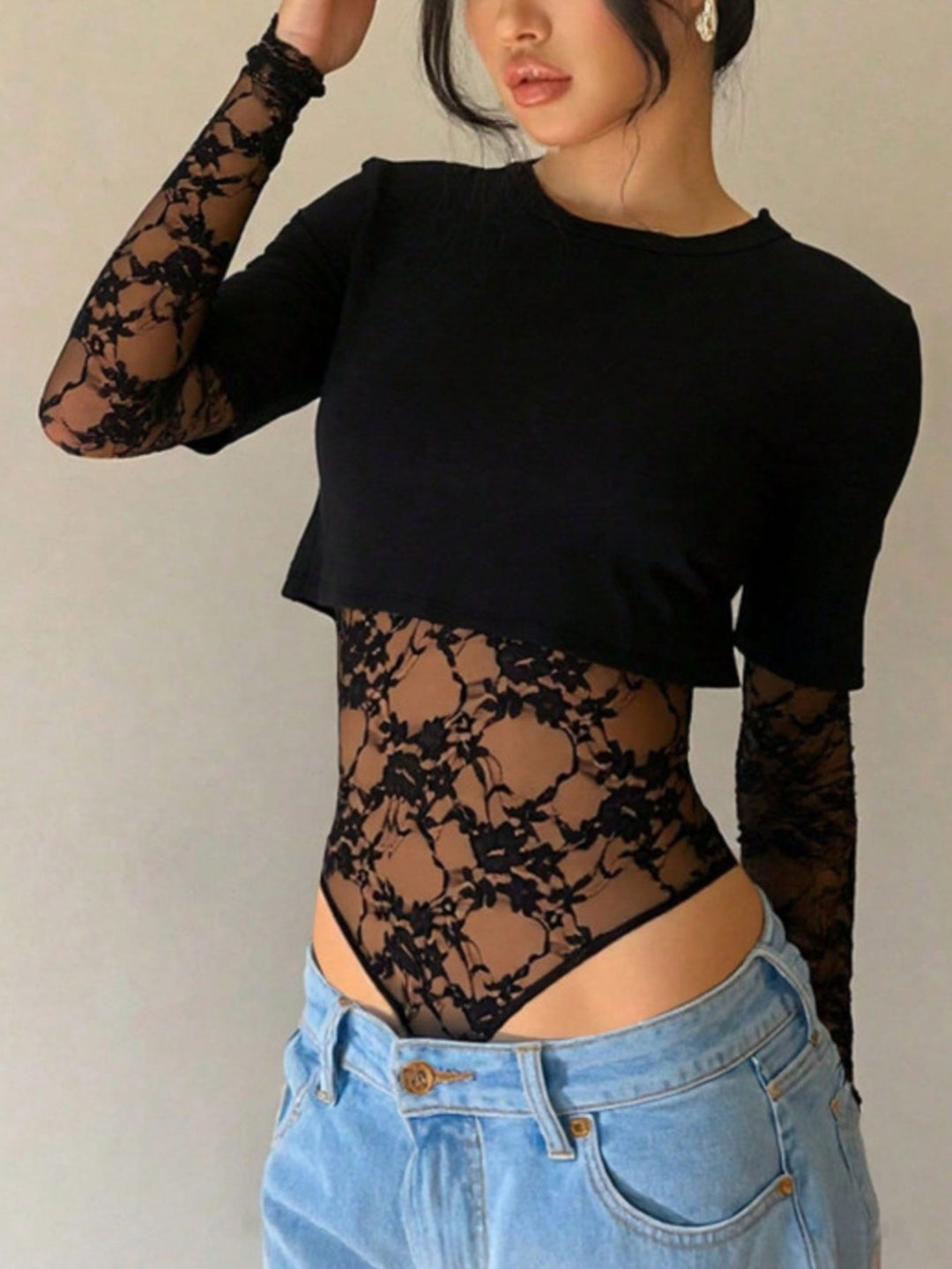 Lace Patchwork Round Neck Bodysuit