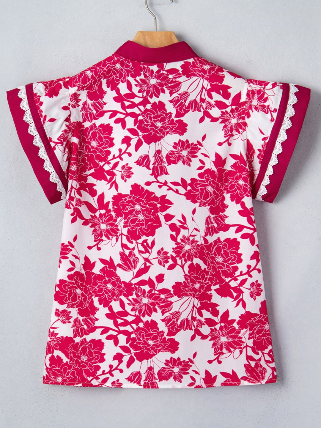 Floral Print Color Block Trim Lace Detail V Neck Flutter Sleeve Blouse