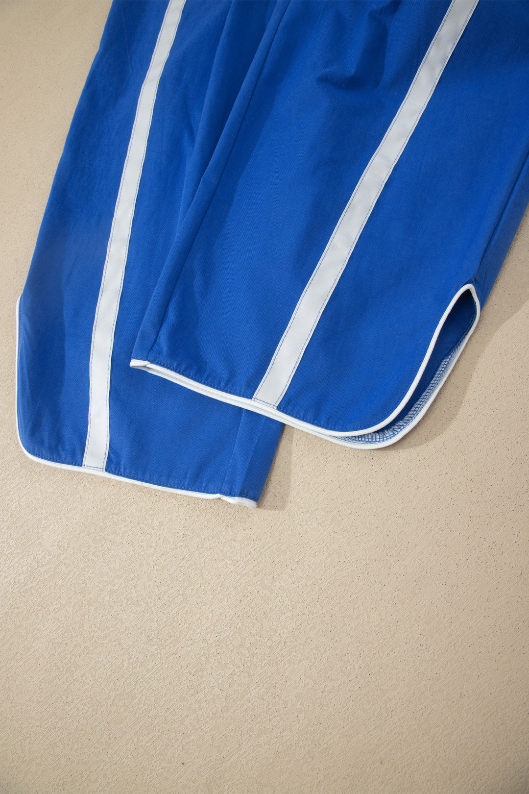 Dark Blue Contrast Striped Smocked Waist Drawstring Cropped Casual Pants