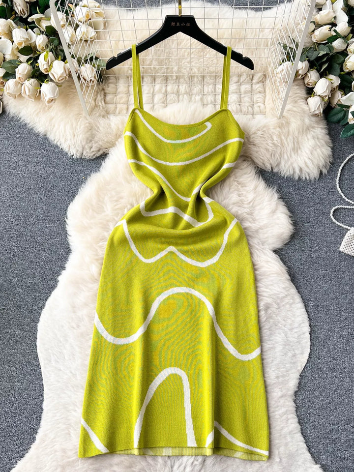 Wave Pattern Knit Midi Dress