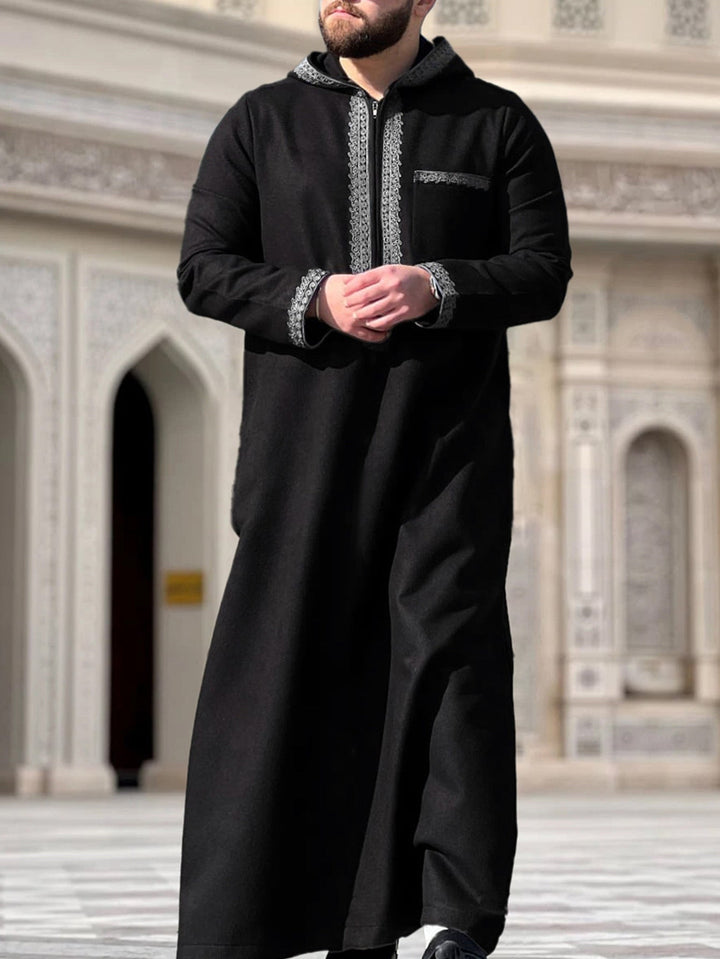 Middle Eastern Men's Robe With Long Sleeves And A Hood For International Trade