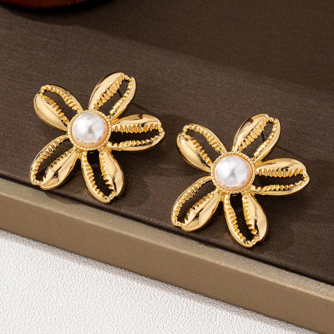 18K Gold-Plated Gold Flower Synthetic Pearl Stud Earrings