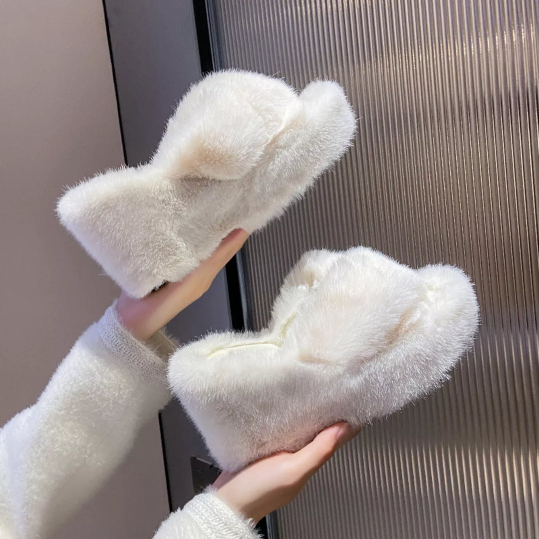 Fluffy Wedge Slippers