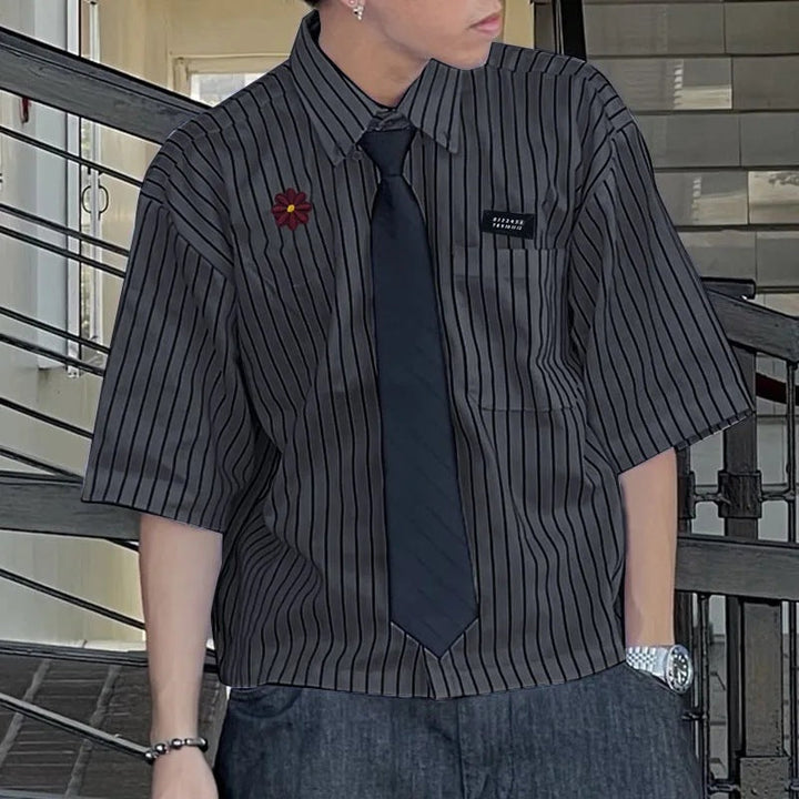 Loose-fitting Cropped Mens Striped Short-sleeve Shirt