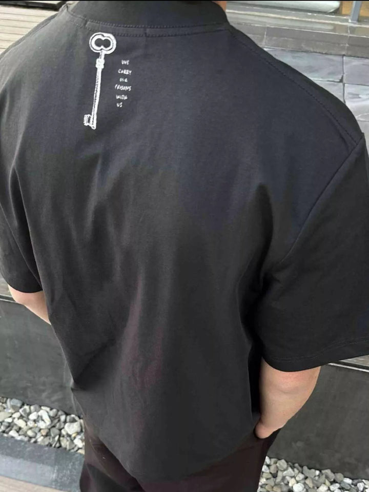 Men's Graphic Relaxed Fit Short Sleeve T-Shirt