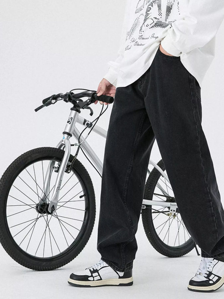 Men's Pocketed Wide Leg Jeans
