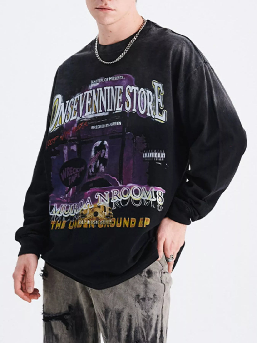 Men's Graphic Round Neck Long Sleeve T-Shirt