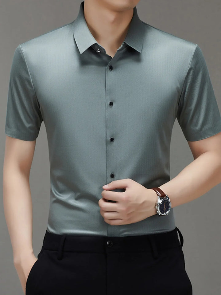 Men's Button Up Short Sleeve Shirt