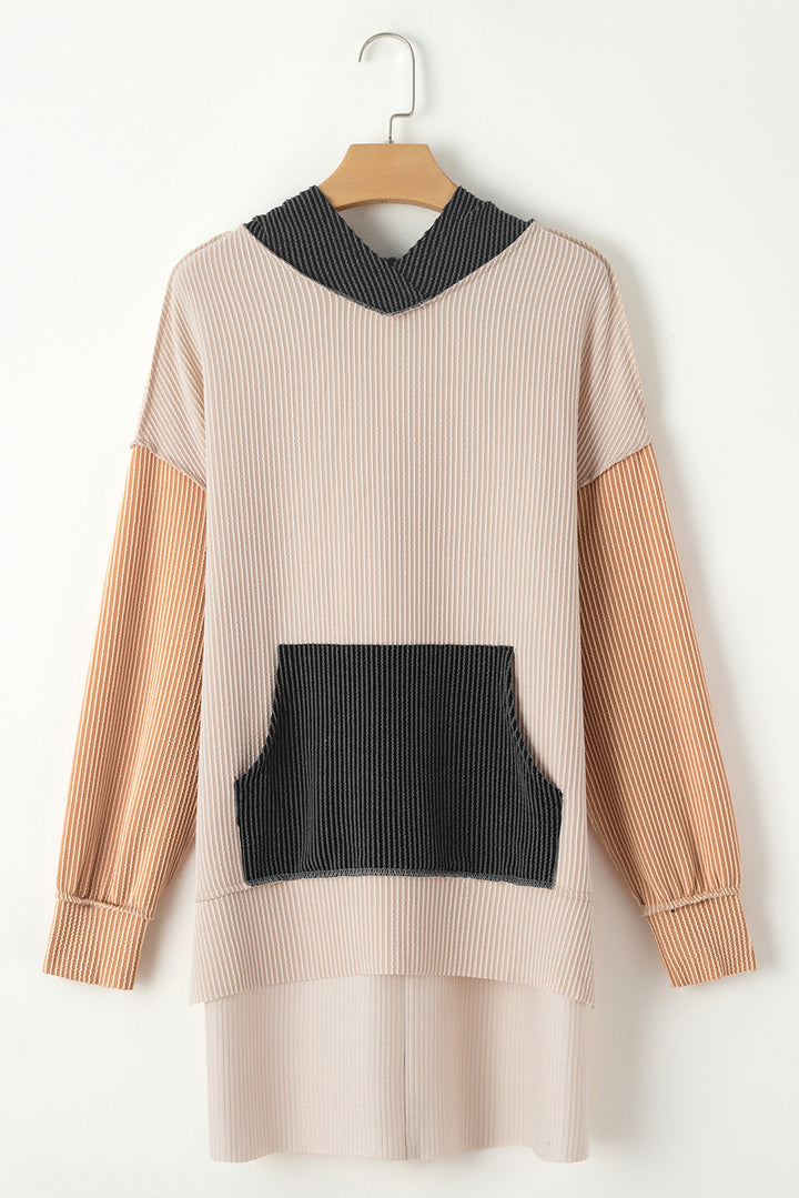 Sweat à capuche texturé gris fumé à blocs de couleurs