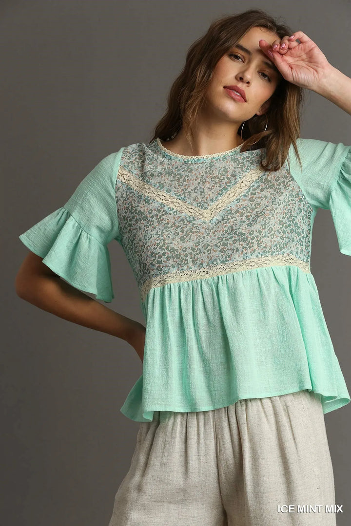 Umgee Floral Lace Trimmed Detail Half Sleeve Babydoll Top